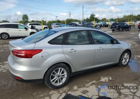 2017 Ford Focus Se z USA, uszkodzony, nr VIN 1FADP3F24HL228848
